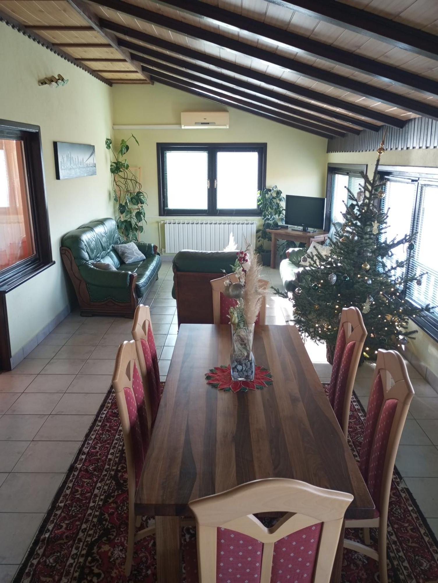 Guesthouse Pavlicic Dreznik Grad Exterior photo